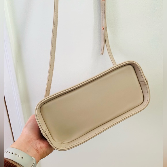 Matt & Nat Crossbody Bag - Cream with rose gold details - Picture 3 of 5